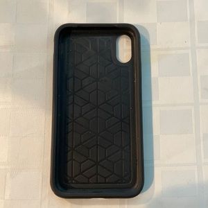 Outterbox IPhone 10 phone case